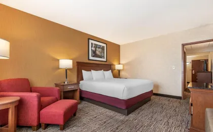 Drury Inn & Suites St. Louis Forest Park