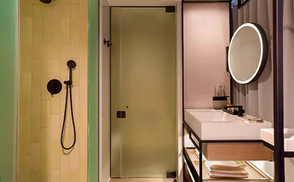 Renaissance New York Flushing Hotel at Tangram