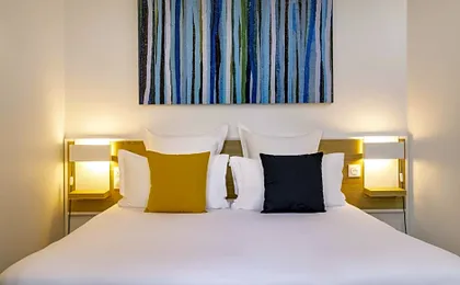 Hotel Paris Louis Blanc