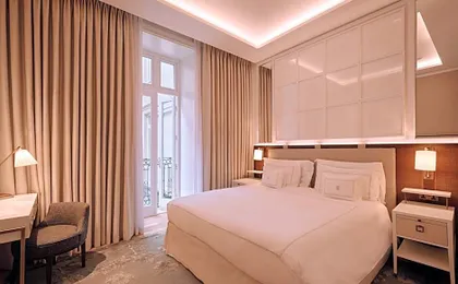 Corinthia London