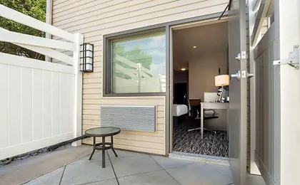 Best Western Sawtooth Inn & Suites