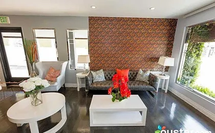 L.A. Sky Boutique Hotel