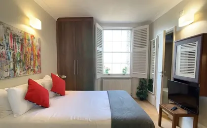 Queen Victoria Apartments
