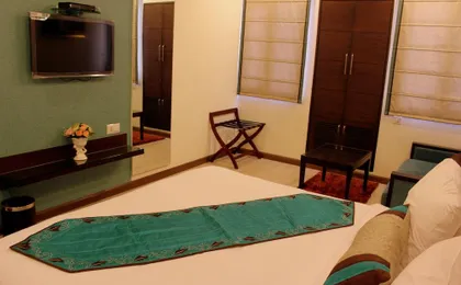 Hotel Amrapali Grand