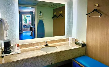 Days Inn by Wyndham Pensacola - Historic Downtown