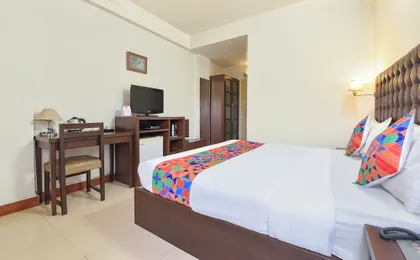 Fabhotel Shikha
