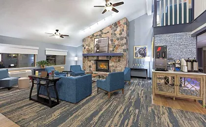 AmericInn by Wyndham North Branch