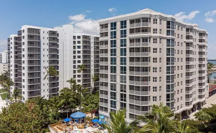 50 Shades Of White - Gullwing #805 - 6620 Estero Blvd 3 Bedroom Condo by RedAwning