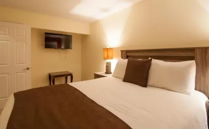 North Lake Lodges & Villas