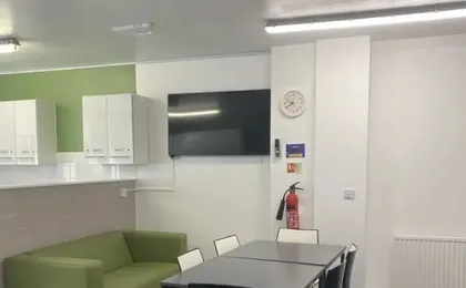Rooms for Students Only CRICKLEWOOD LANE