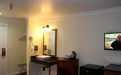 Garvey Inn Hotel - 小台北酒店, Monterey Park