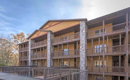 Crowne View Lodges