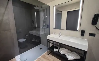 Kira Suites Hotel Milano