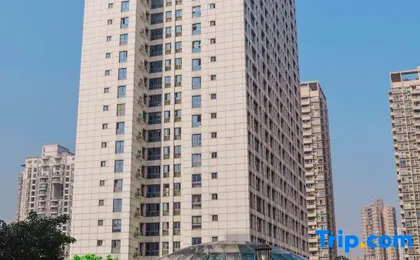 Yifan Hotel