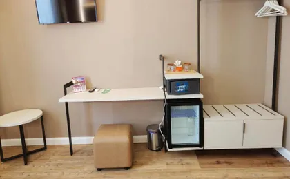 Nicole Suite