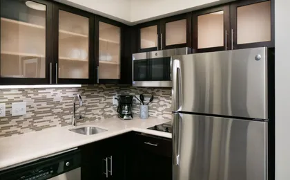 Staybridge Suites Des Moines Downtown