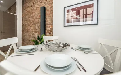 Stunning City Centre 2 Bedroom Apartments