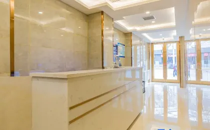 Mechar Qingju Hotel (Wangfujing Xiehe Hospital)