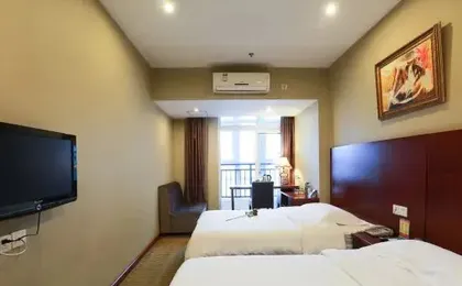 7Days Inn Hotel (Chongqing Longtousi North Railway Station High-Speed Rail Station)