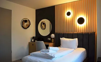 Akropolis Hotel