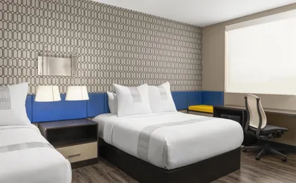 Glo Hotel Best Western Dawley Farms in Sioux Falls
