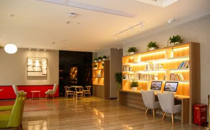 Jinjiang Metropolo Hotel (Hangzhou Huanglong Sports Center Wensan Road Subway Station Branch)