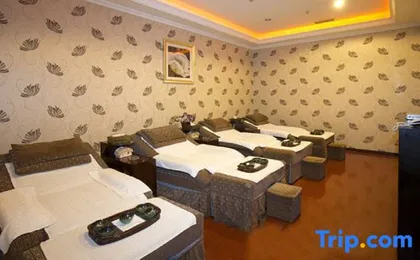 ANYEE Garden Hotel