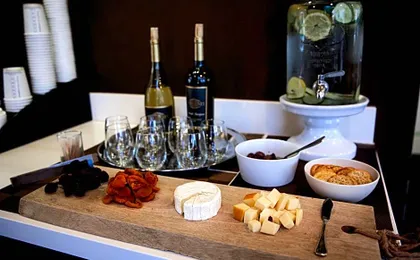 Menlo Park Inn