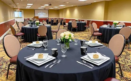 The Mount Vernon Grand Hotel