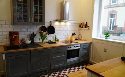 Großzugige Altbauwohnung in Bestlage