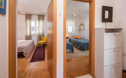 Apartment Fabula - W.Balcony, 4 Min Walk To Beach