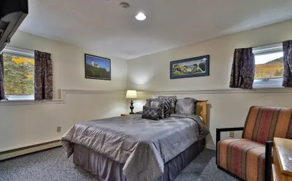 Pico Mountain Condo F106 3 Bedroom Home