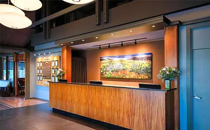 Best Western Plus Hood River Inn