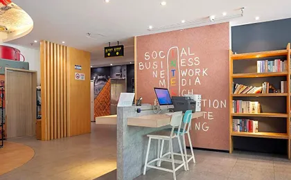 Ibis Shanghai Lianyang
