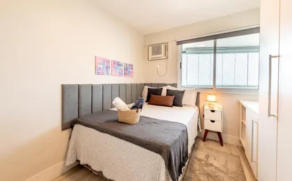 2 Qrts C Suite, Ar Condicionado, Piscina Infantil E Adulto, Sala Com Ventilador de Teto, Parquinho, Estacionamento Privativo, Portaria 24hrs, Self Checkin, Indicado Pra Familia C Criancas, Casais E Hospedes a Trabalho (Adults only)