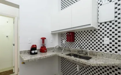 Apartamento 300m da Praia de Ipanema | RP 14/307