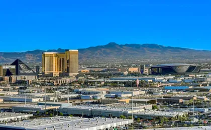 Palms Place- Strip View- High floor- Free parking