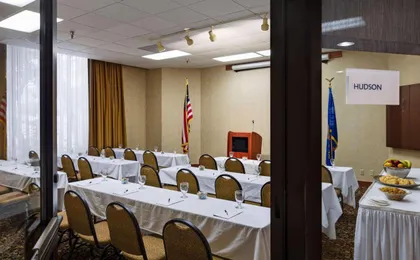 Radisson Hotel Bismarck
