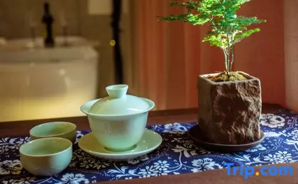 Encounter Retreat · Meet Again | Scenic Serenity Hotel (Old Town Waterwheel Branch, Lijiang​