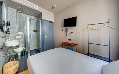 Hôtel Maât Batignolles