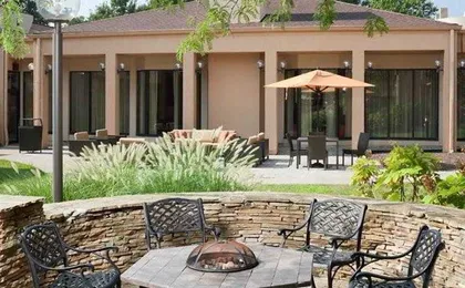 Courtyard Cincinnati Blue Ash