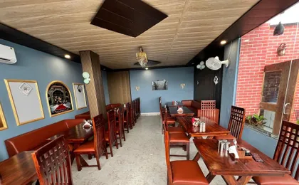 Sunroof Hotel & Rooftop Kitchen