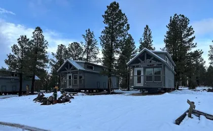 Luxury Cabin with Mountain View 3A