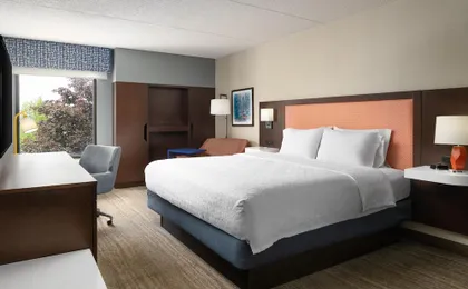 Hampton Inn Chambersburg (H)