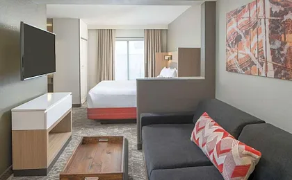 Sonesta Select Nashville Airport Suites