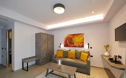 The New Meni Hotel