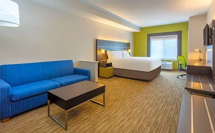 Holiday Inn Express Arrowood By IHG