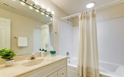 Group-friendly Mtn Estate 2 Mi to Dtwn Waynesville