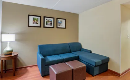 Comfort Suites at Virginia Center Commons