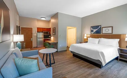 Staybridge Suites Phoenix-Glendale By IHG